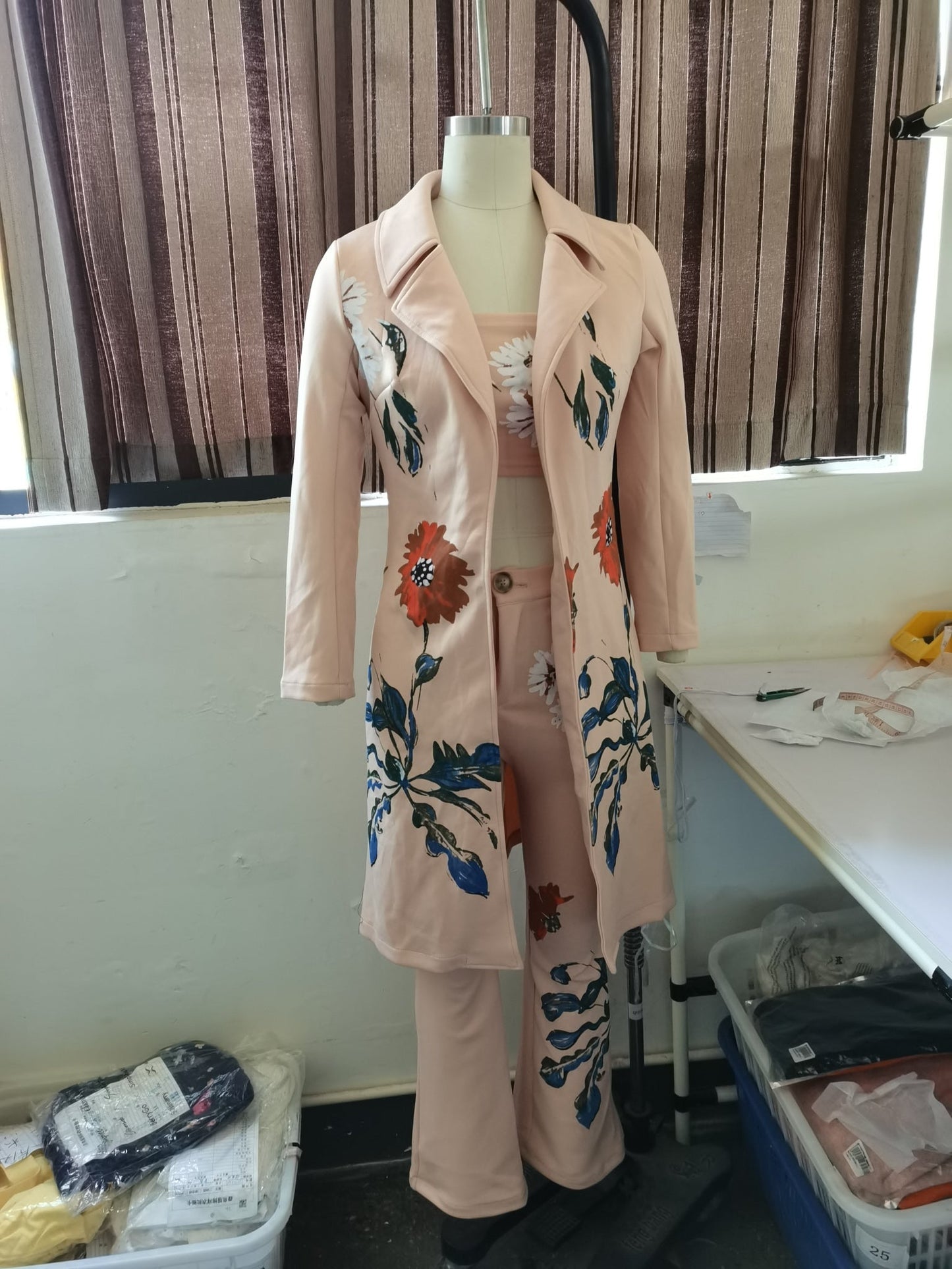 Conjunto de gabardina larga con estampado floral para mujer, ropa de otoño e invierno