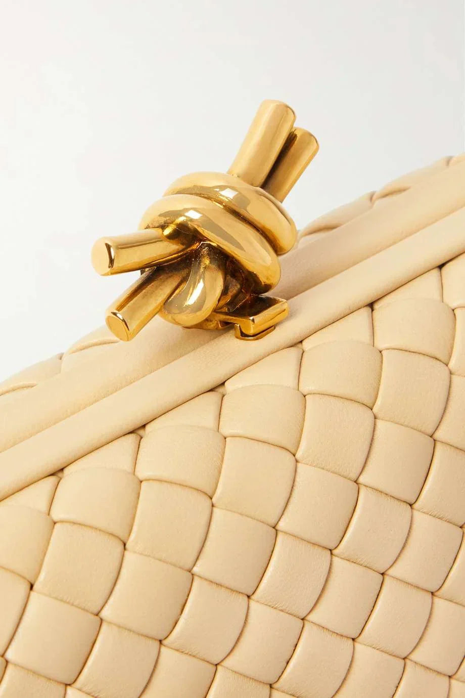 BOTTEGA VENETA Knot padded intrecciato leather clutch
