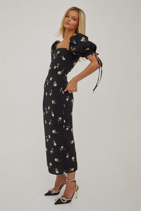 Vestido midi floral con cuello cuadrado y mangas abullonadas