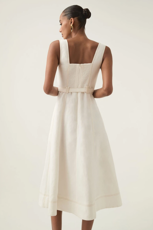 Vestido midi de lino liso con escote cuadrado y cinturón