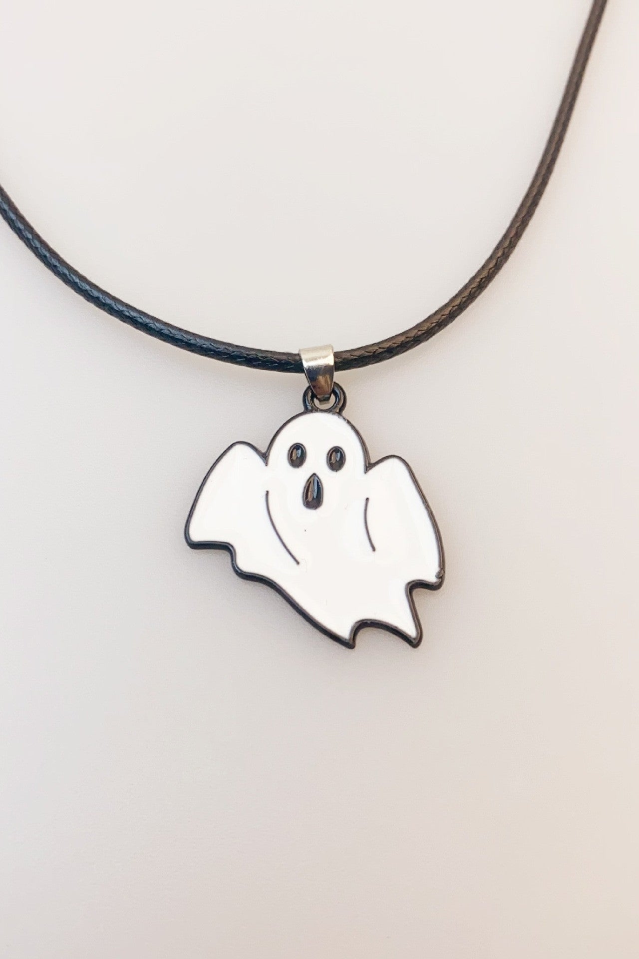 Collar de esmalte de Halloween