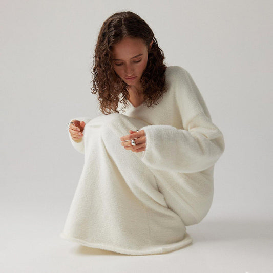 Conjunto de suéter y falda para mujer, de otoño e invierno, para oficina, tejido sencillo con cuello en V