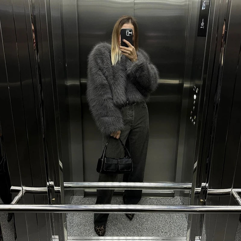 Street Fashion Girls Gray Fluffy Short Faux Fox Fur Jacket Women Winter Hot Brand Thick Warm Eco Fur Coat Female