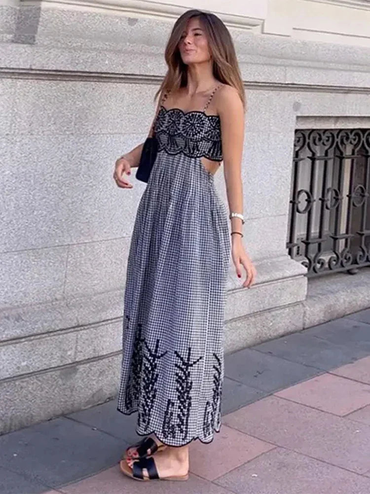 Fashion Embroidery Hollow Slip Dress Women Elegant Plaid Sleeveless Maxi Dresses Spring Summer Lady New High Street Robe