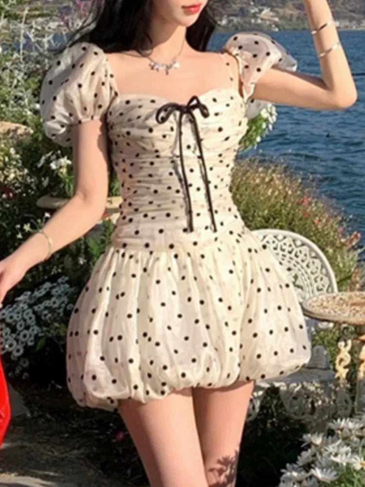 Vestido de fiesta de cumpleaños de lunares, hombros descubiertos, mangas abullonadas, corte A, minivestido para mujer, moda coreana, vestido de una pieza