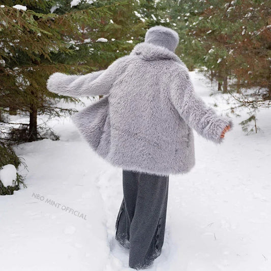 Chaqueta larga de peluche con cuello de solapa exclusiva de invierno para mujer, abrigo elegante de marca a la moda, abrigos de piel sintética acolchados y acogedores, ropa de abrigo
