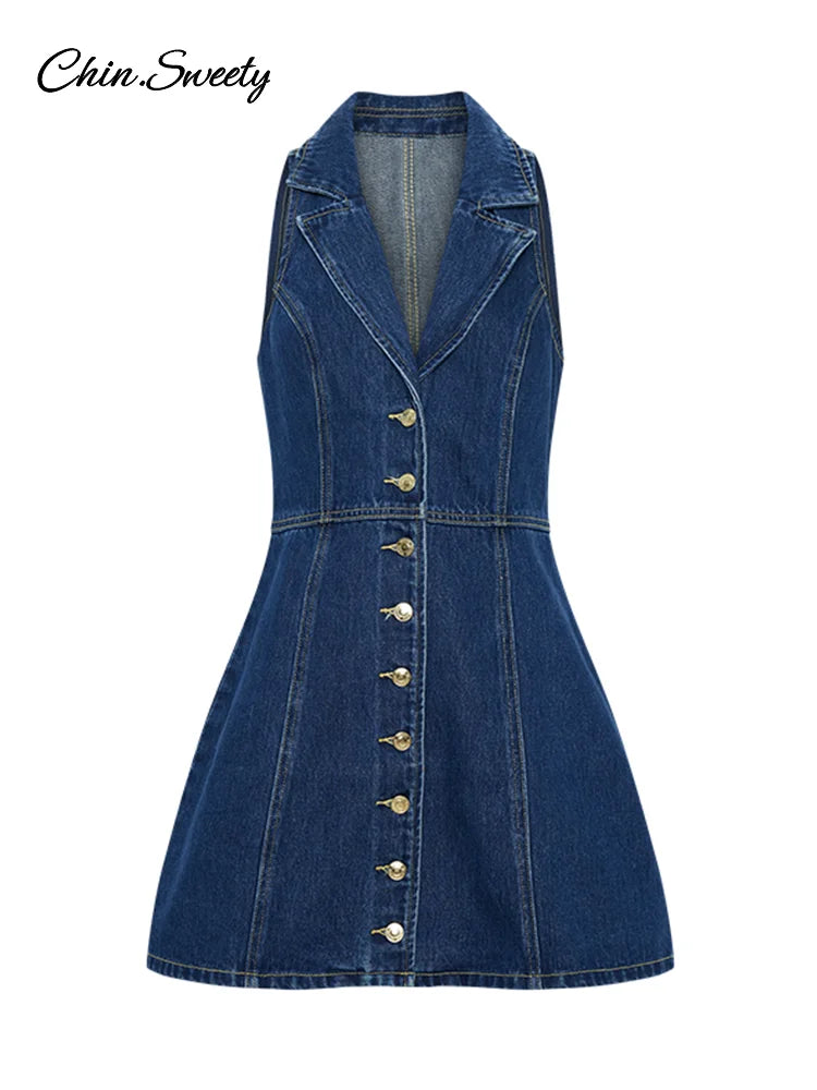 Vestido corto vaquero sexy de corte A con escote en V profundo, sin mangas, de una sola botonadura, de cintura alta, estilo urbano vintage ajustado de verano 2025