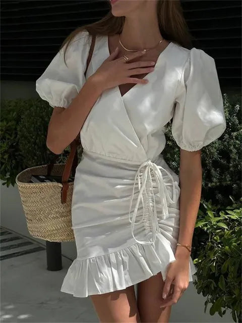 Vestido mini sexy con cuello en V y cordón ajustable para mujer, vestido blanco de manga corta con volantes y cordones, vestido de fiesta ajustado para mujer