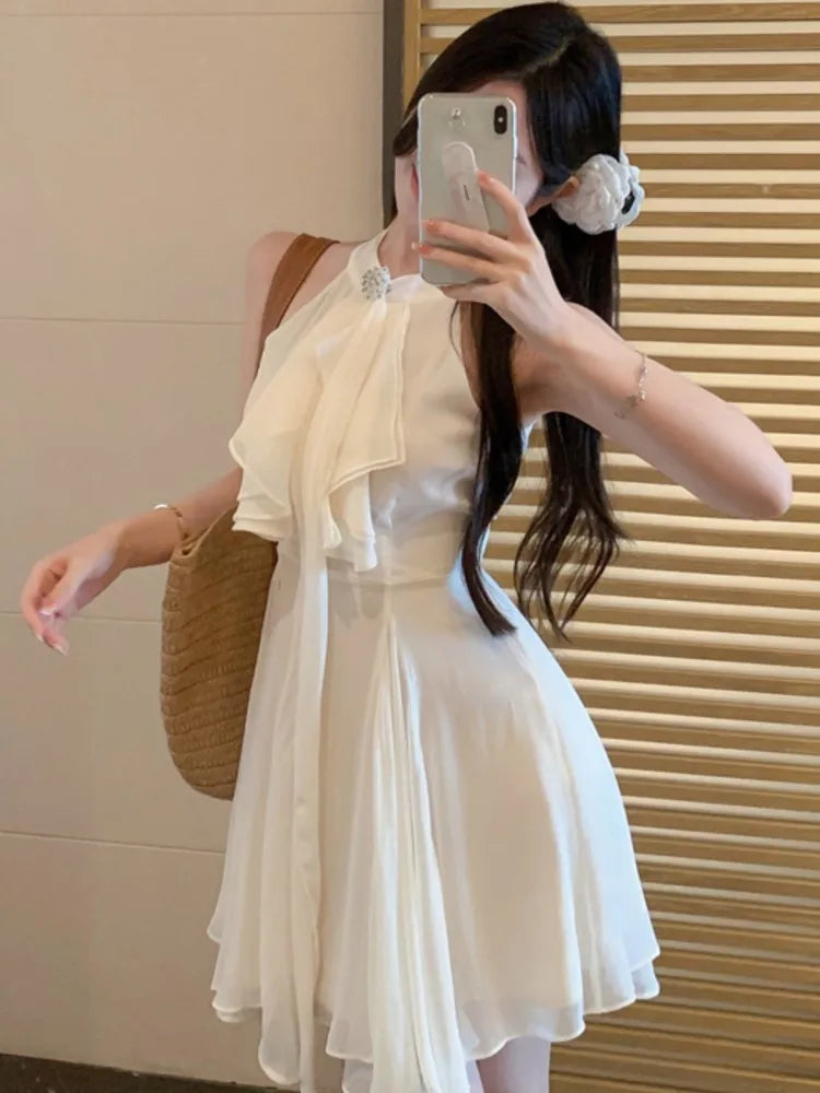 Elegante vestido corto con volantes y cuello halter para mujer, sin mangas, corte en A, sexy, para fiesta de noche, graduación, estilo coreano chic