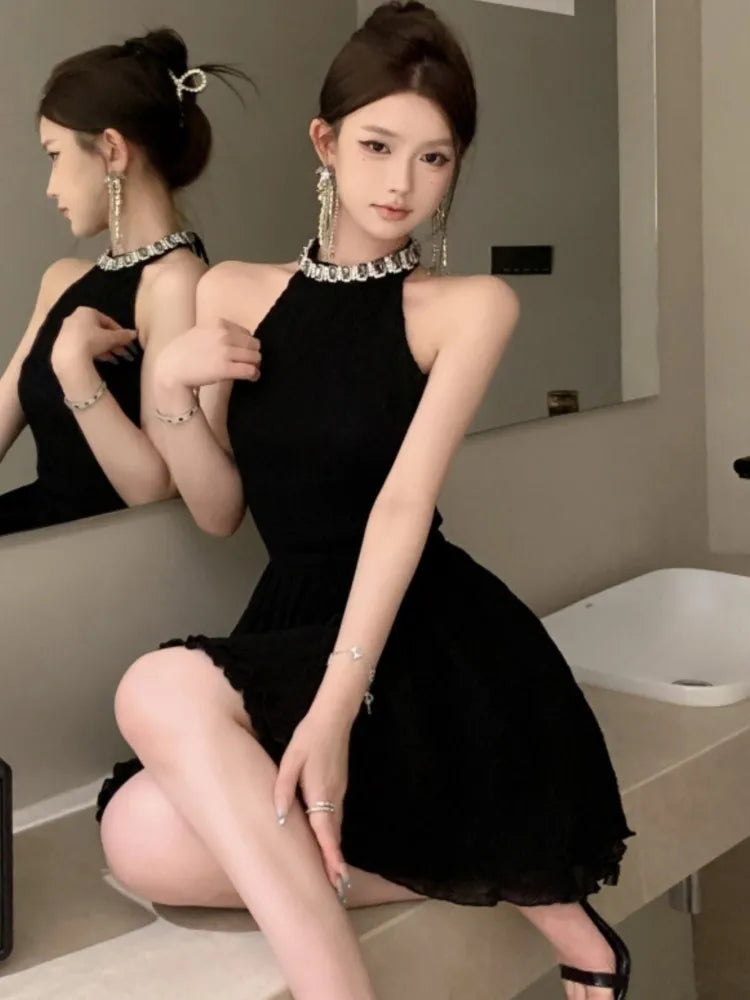 Elegante vestido negro con cuello halter para mujer, novedad de verano, sin espalda, con volantes, corte en A, vestido coreano para fiesta de cumpleaños, graduación, vestidos cortos para mujer
