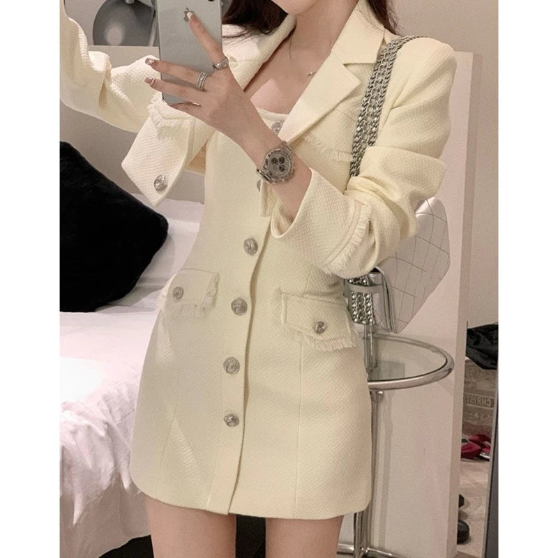 Elegante conjunto de dos piezas de tweed para otoño, chaqueta corta de manga larga para mujer, minivestido ajustado sin tirantes, moda coreana, conjuntos de lujo.