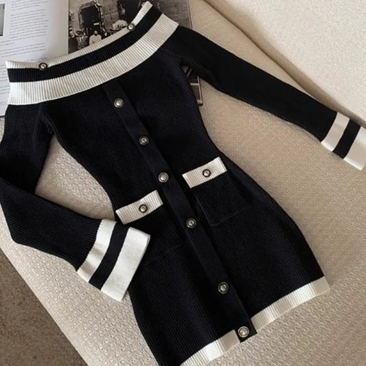 Elegante vestido de punto con cuello oblicuo para mujer, minivestido ajustado de manga larga, moda coreana, otoño e invierno, nuevos vestidos casuales ajustados