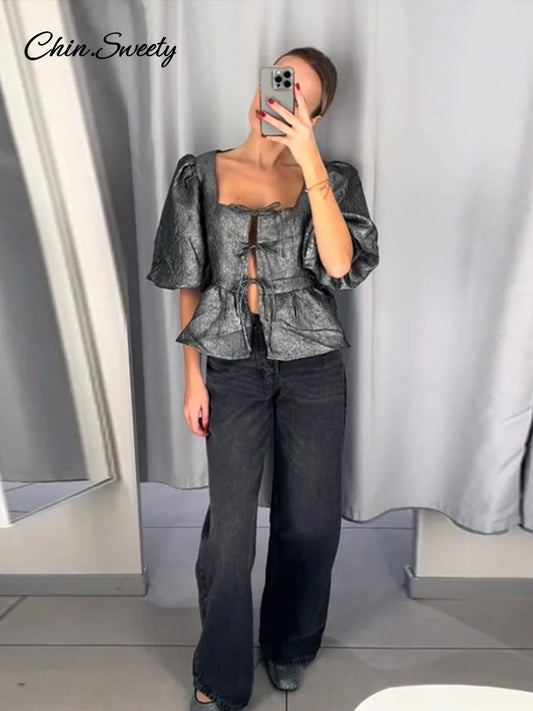 Blusas elegantes de cuello cuadrado con mangas cortas abullonadas y cordones para mujer, blusas ahuecadas que combinan con todo para primavera y verano 2025.