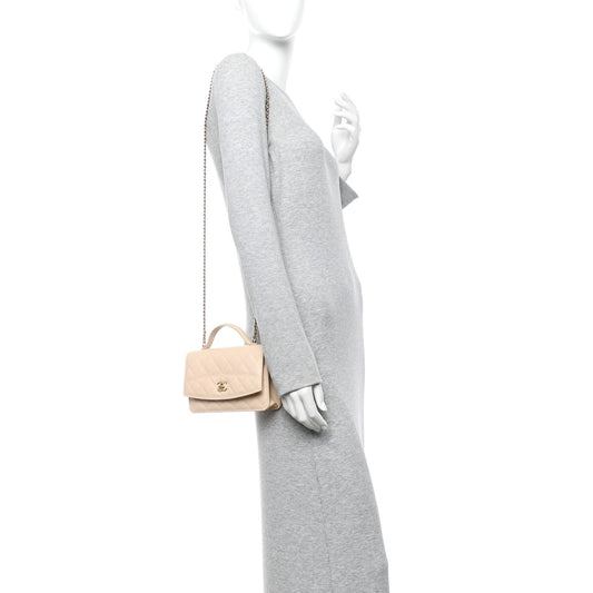 Caviar Quilted Trendy Handle Clutch With Chain Ecru