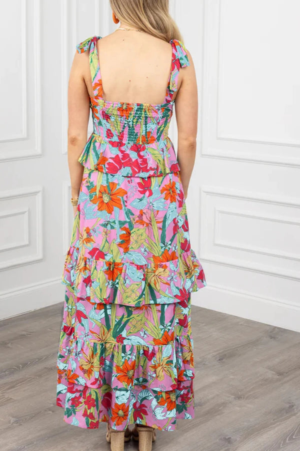 Vestido largo con volantes, tirantes y estampado floral bohemio multicolor