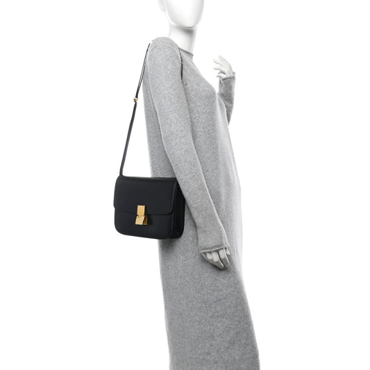 Box Calfskin Medium Classic Box Flap Bag Black