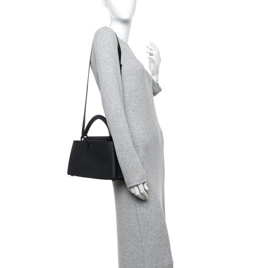 Taurillon Capucines East West MM Matte Black