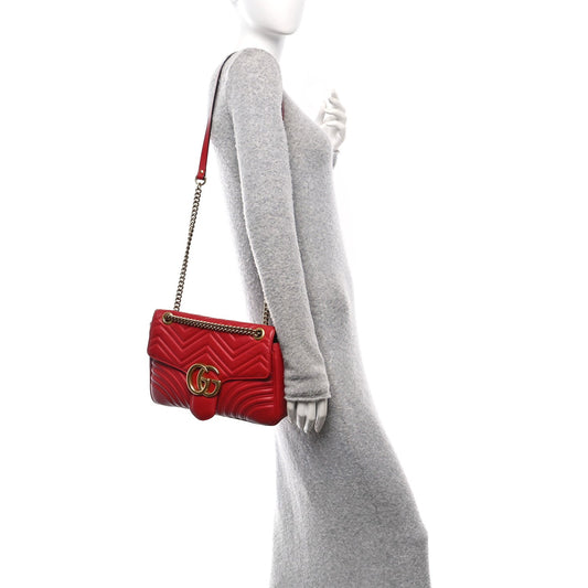 Calfskin Matelasse Medium GG Marmont Shoulder Bag Hibiscus Red