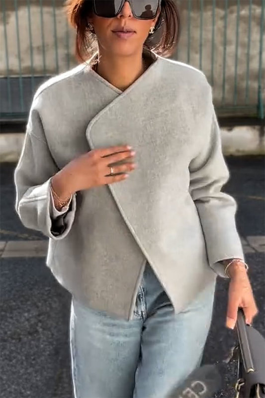 Chaqueta holgada de manga larga con solapa de lana sintética, minimalista y estructurada