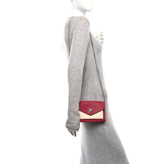 Calfskin My Lockme Chain Pochette Lie De Vin Etain Creme