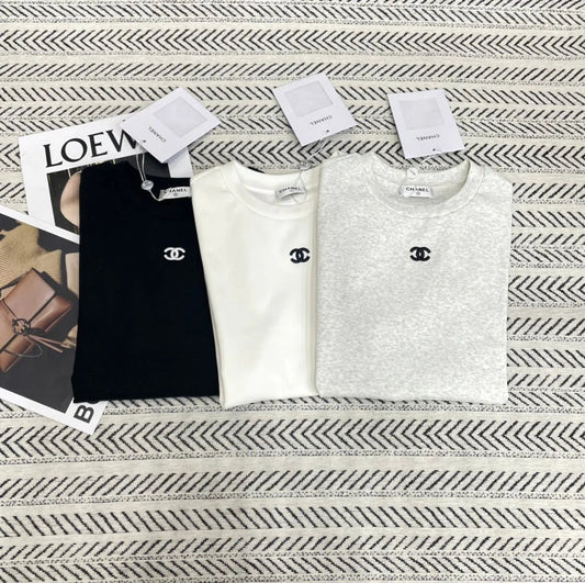 CHANEL T-SHIRT STYLE 77