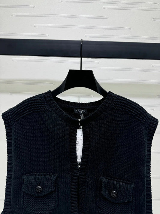 CHANEL CROPPED KNIT SWEATER 269386