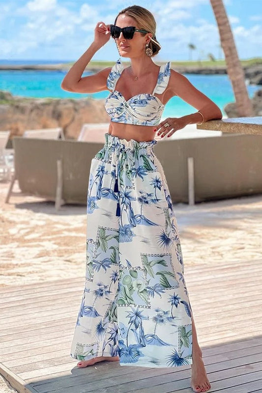 Conjunto de baño de tres piezas con volantes y estampado floral de Belinda