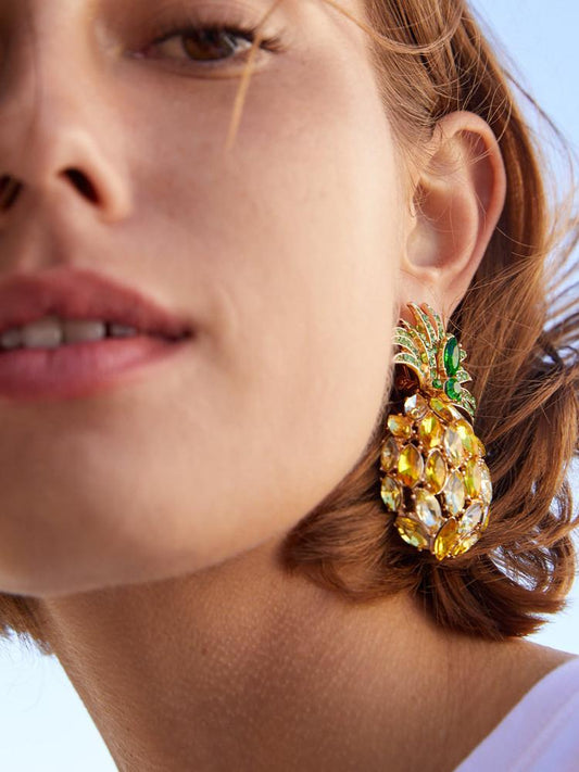 Pendientes colgantes de piña y diamante