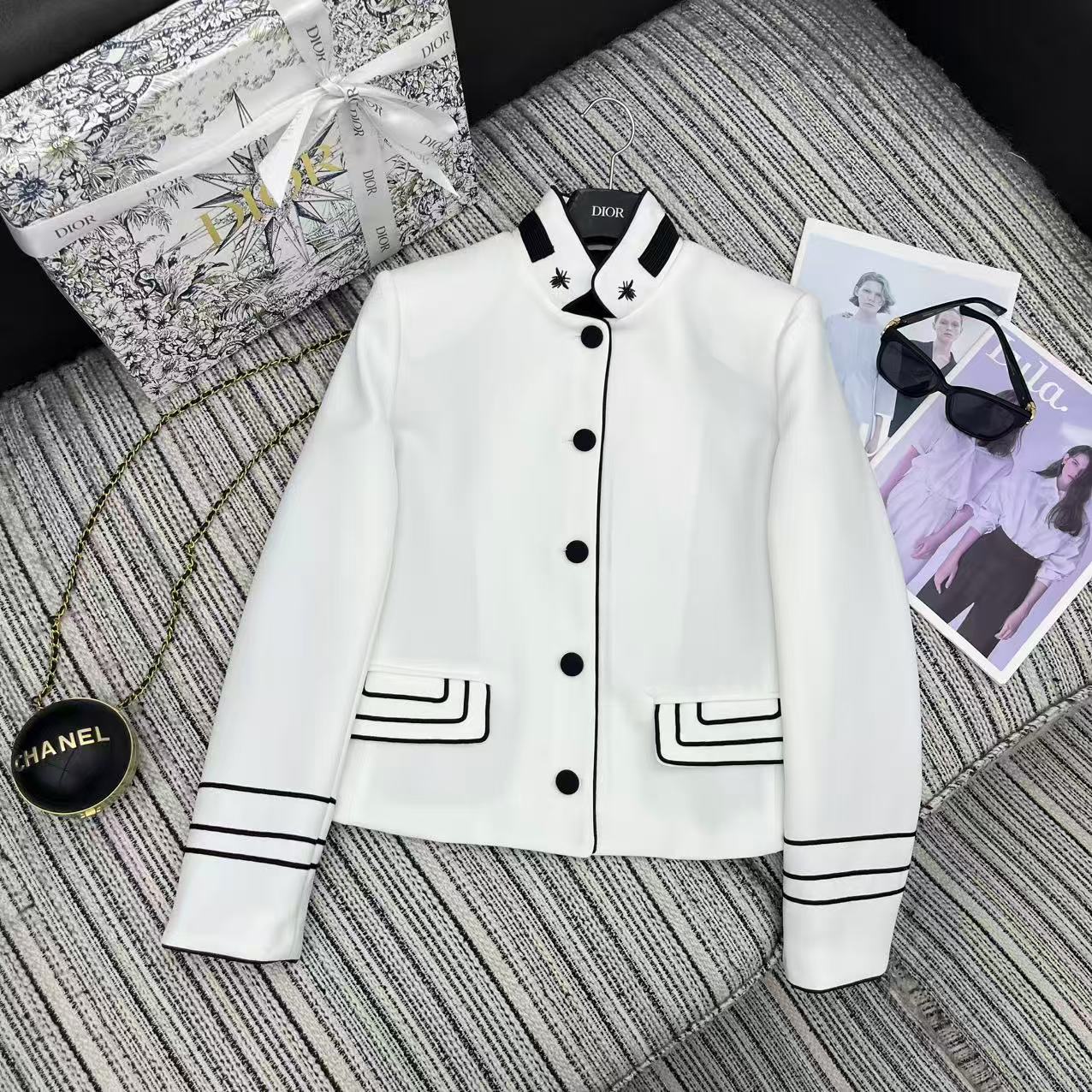 CD 25FW Stand Collar Black and White Contrast Polyester Suit Jacket