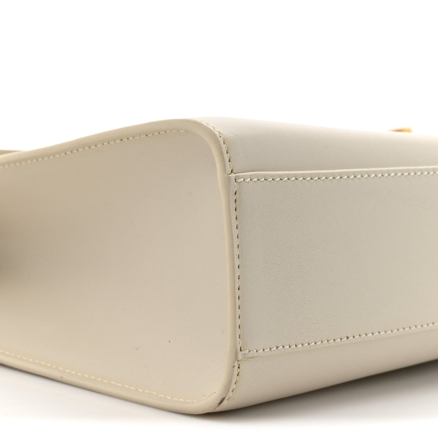 Smooth Calfskin Manhattan Shoulder Bag Crema Soft