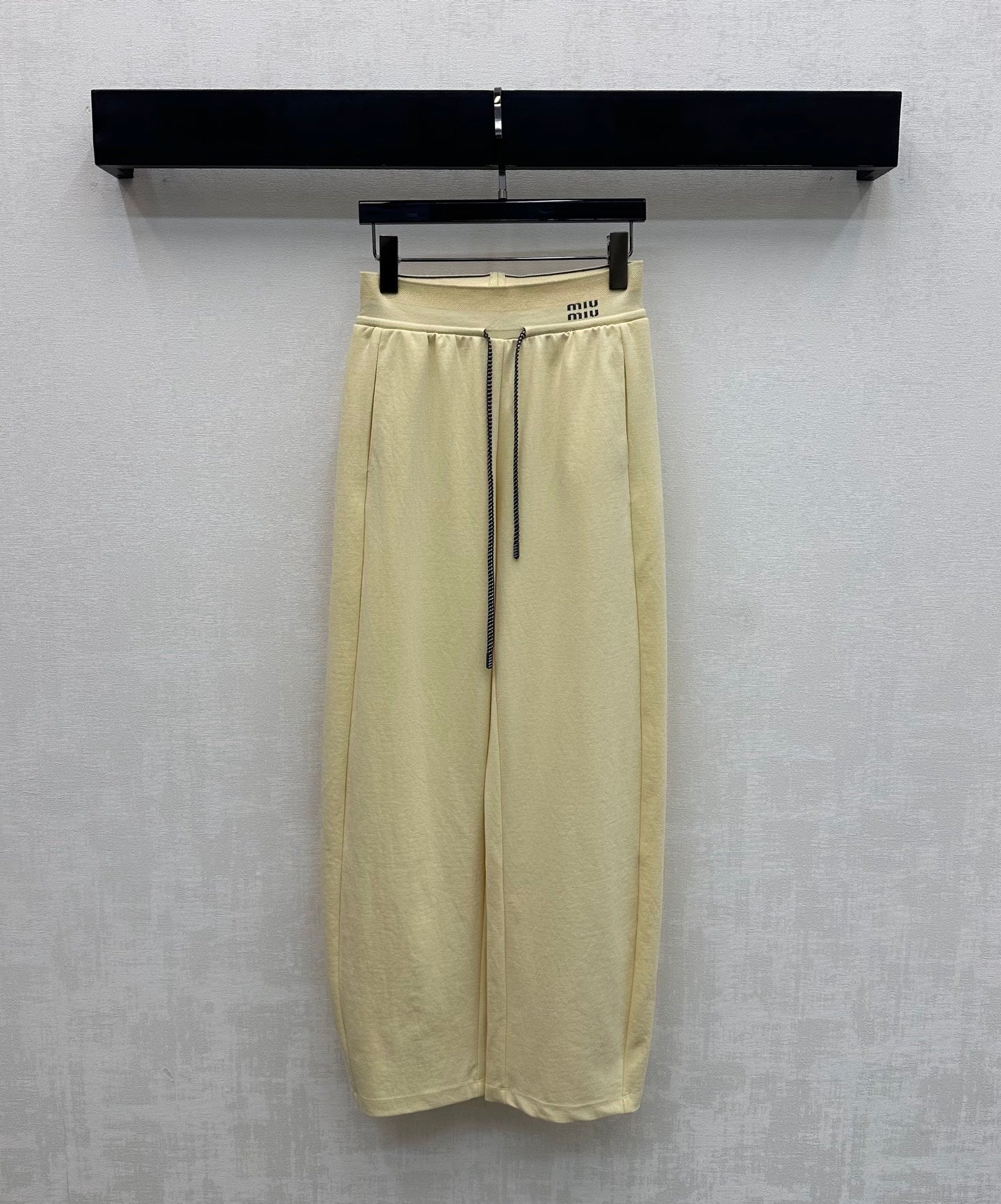 Miu Drawstring Webbing Pants Vanilla Tencel Cotton Fabric 350205