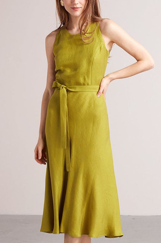 VESTIDO CHIC CON BOTONES Y ESPALDA ABIERTA