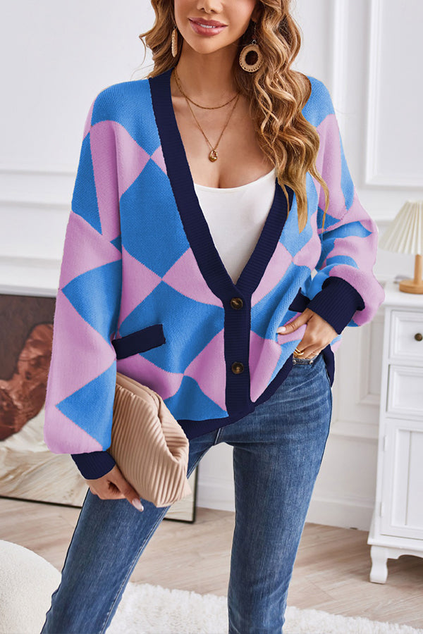 Chaqueta holgada informal de punto con cuello en V y diseño de patchwork geométrico en contraste