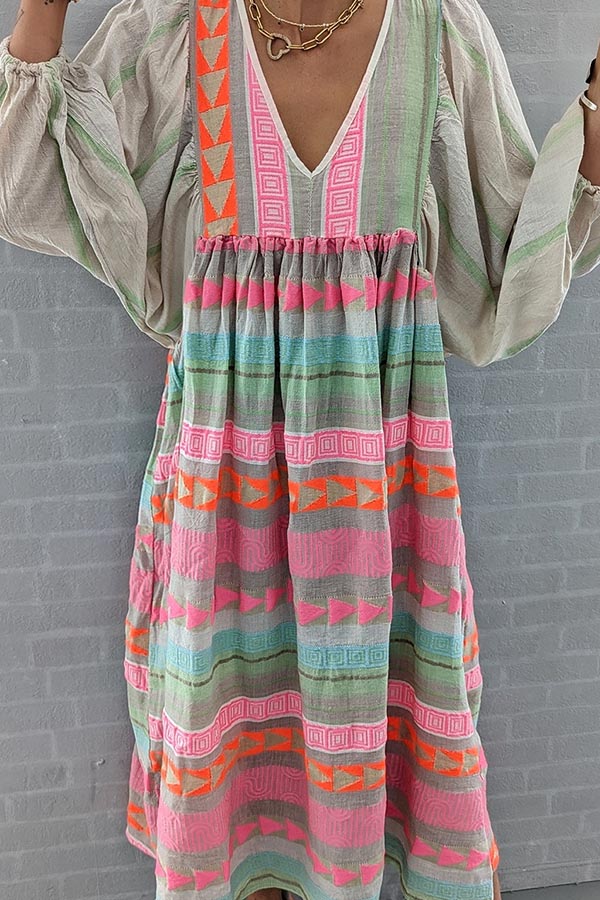 Vestido midi con estampado de rayas de clave griega rosa y cadena naranja