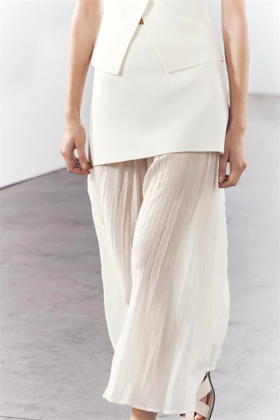 Conjunto de punto con falda plisada y empalmada Lynn 