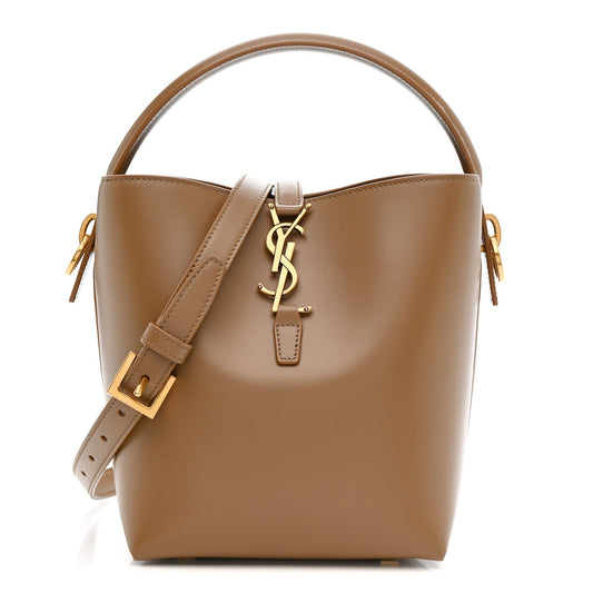 Shiny Calfskin Le 37 Small Bucket Bag Dark Cork