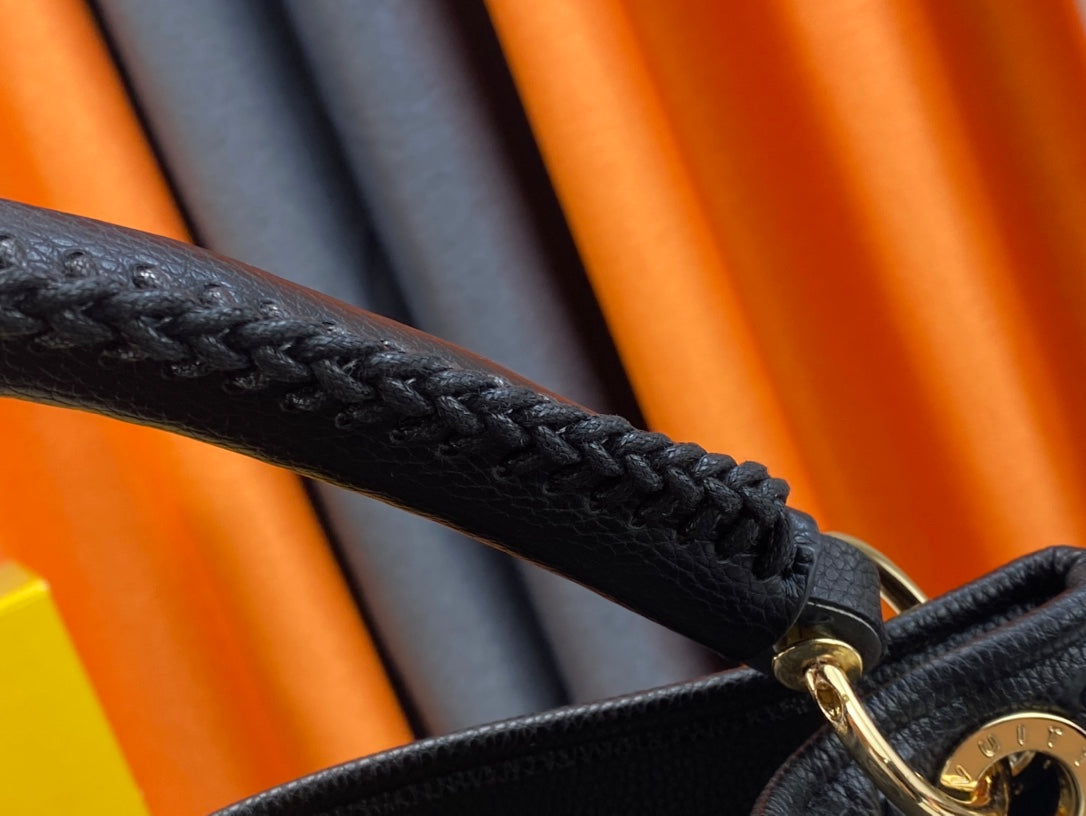 Louis Vuitton Artsy