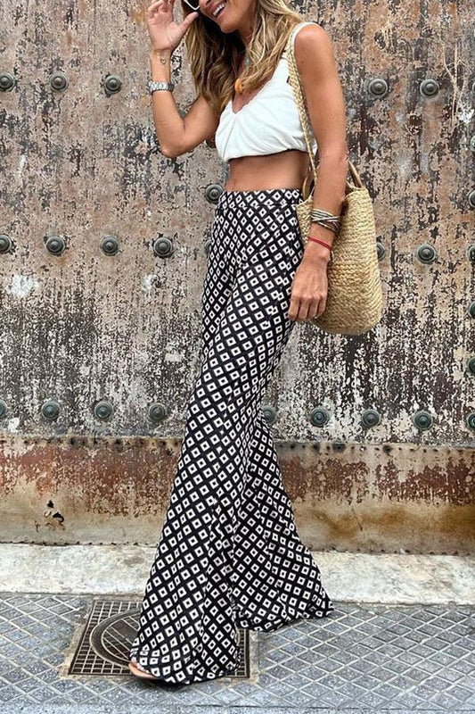 Pantalones rectos ajustados con corte de bota versátiles para vacaciones