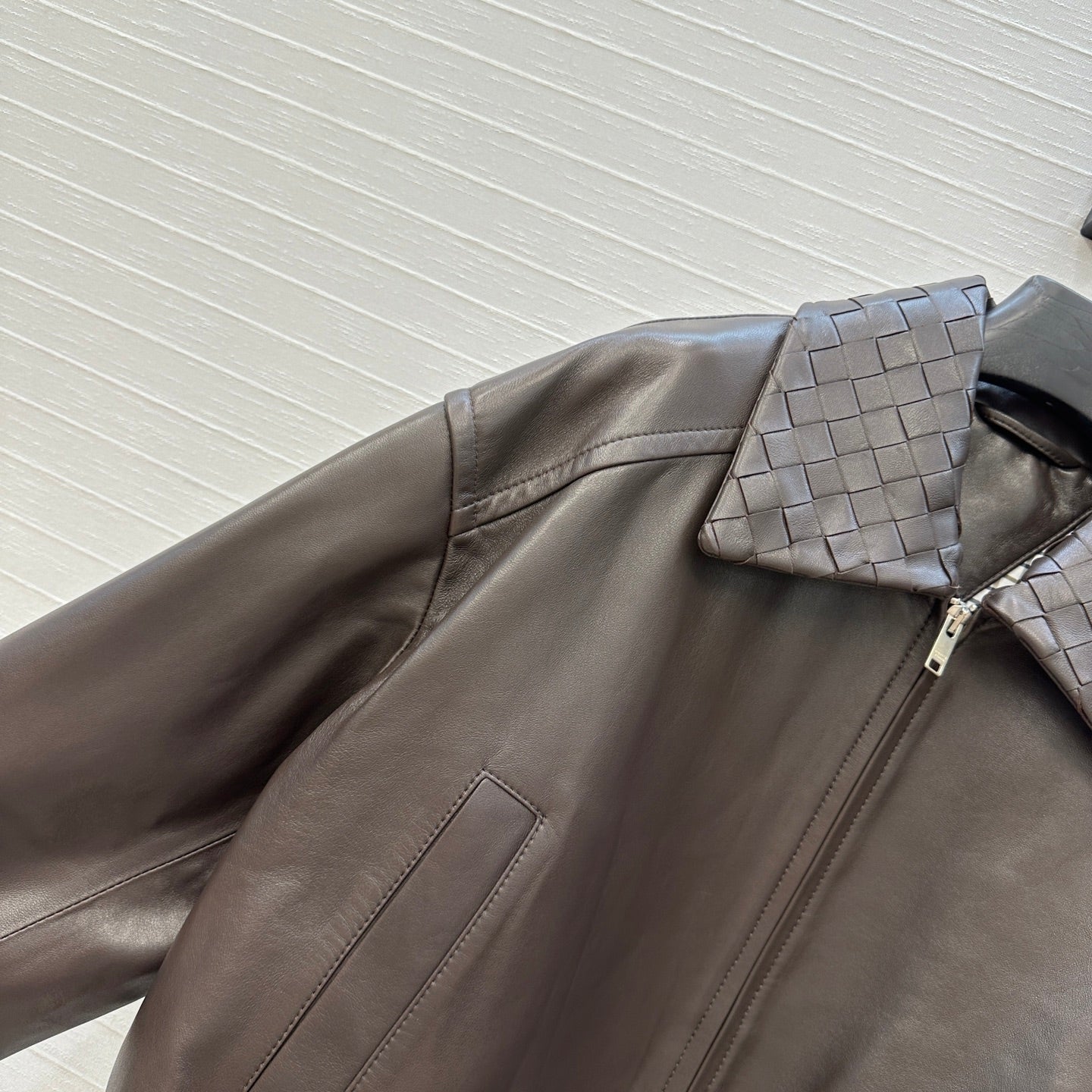 BV 25S Jacket in Chocolate Lambskin