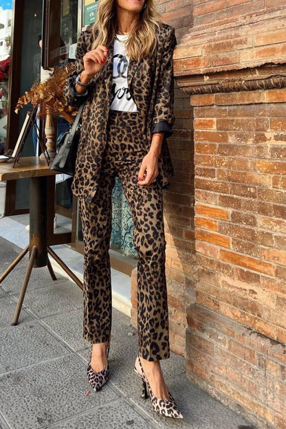 Conjunto de blazer con solapa relajada y pantalón con cintura elástica y bolsillo de leopardo con personalidad salvaje