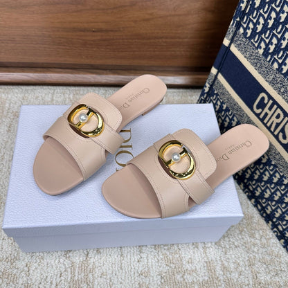 CD Montaigne Sandals Light Pink in Calfskin 598172