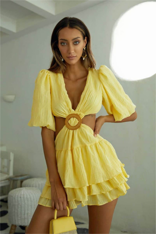 Vestido mini de manga corta con cuello en V y sin cintura 