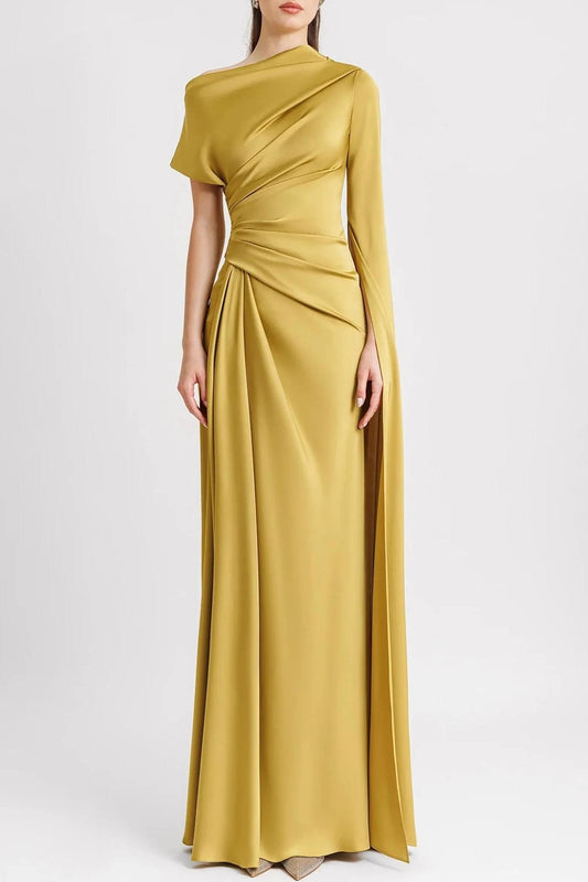 Vestido largo drapeado con escote asimétrico de satén 