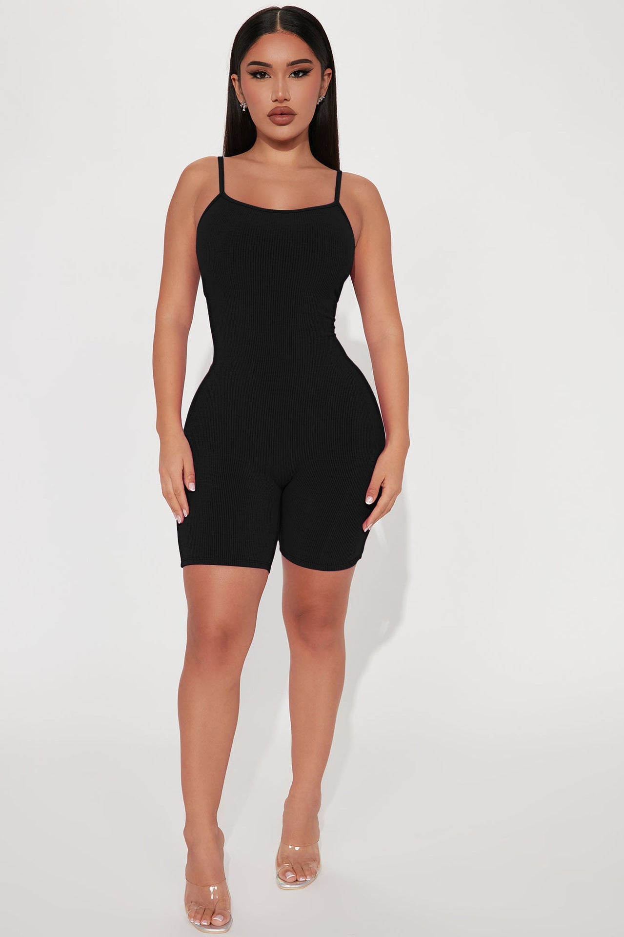 Mono informal de verano con tirantes finos y realce de cadera para mujer