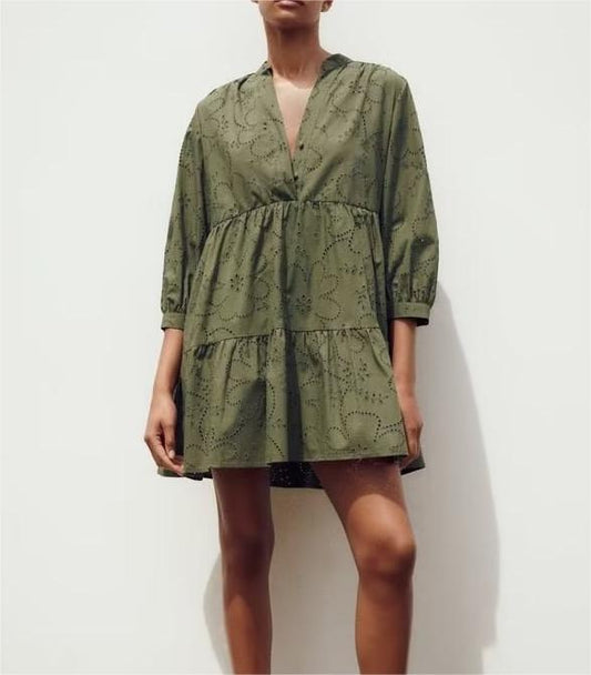 Vestido de primavera y verano para mujer, con escote en V, costuras en capas, holgado, corte A, con aberturas y bordado