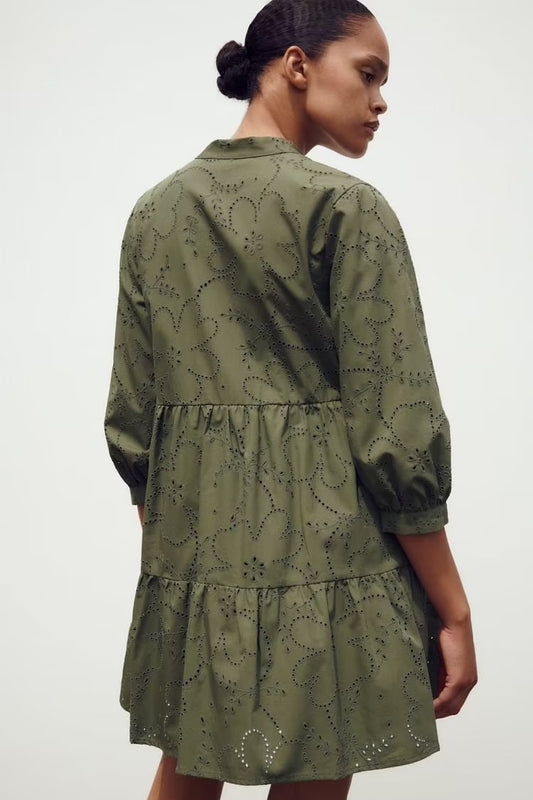 Vestido de primavera y verano para mujer, con escote en V, costuras en capas, holgado, corte A, con aberturas y bordado