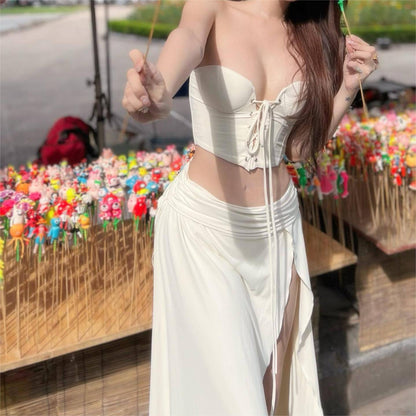 Conjunto de falda con abertura y cintura baja plisada con chaleco de encaje y pecho cruzado sexy de verano