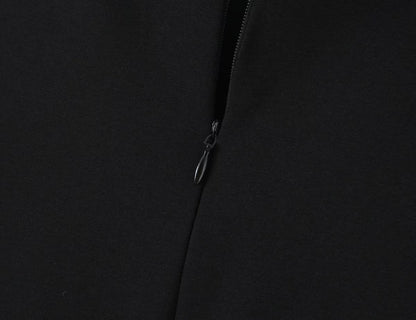 Mono corto ajustado de manga larga con cremallera y pantalones cortos de verano para mujer