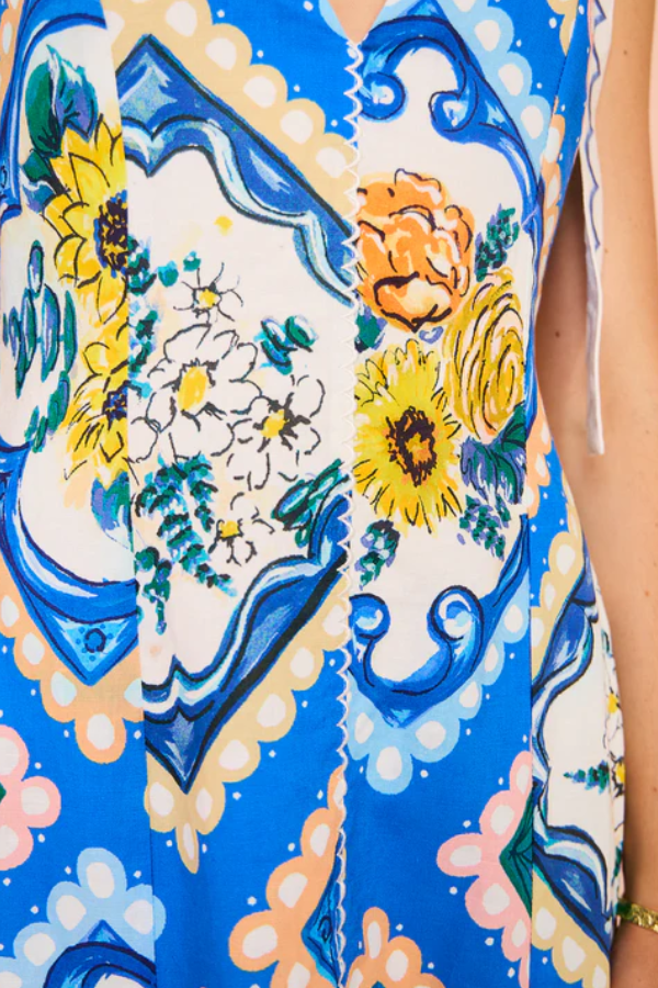 Vestido largo con lazo en los hombros con estampado floral azul celeste