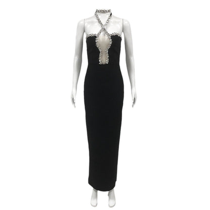 Exquisito vestido ajustado con escote halter y abertura con diamantes de imitación, vestido sexy para cenas y pasarelas de alta sociedad.